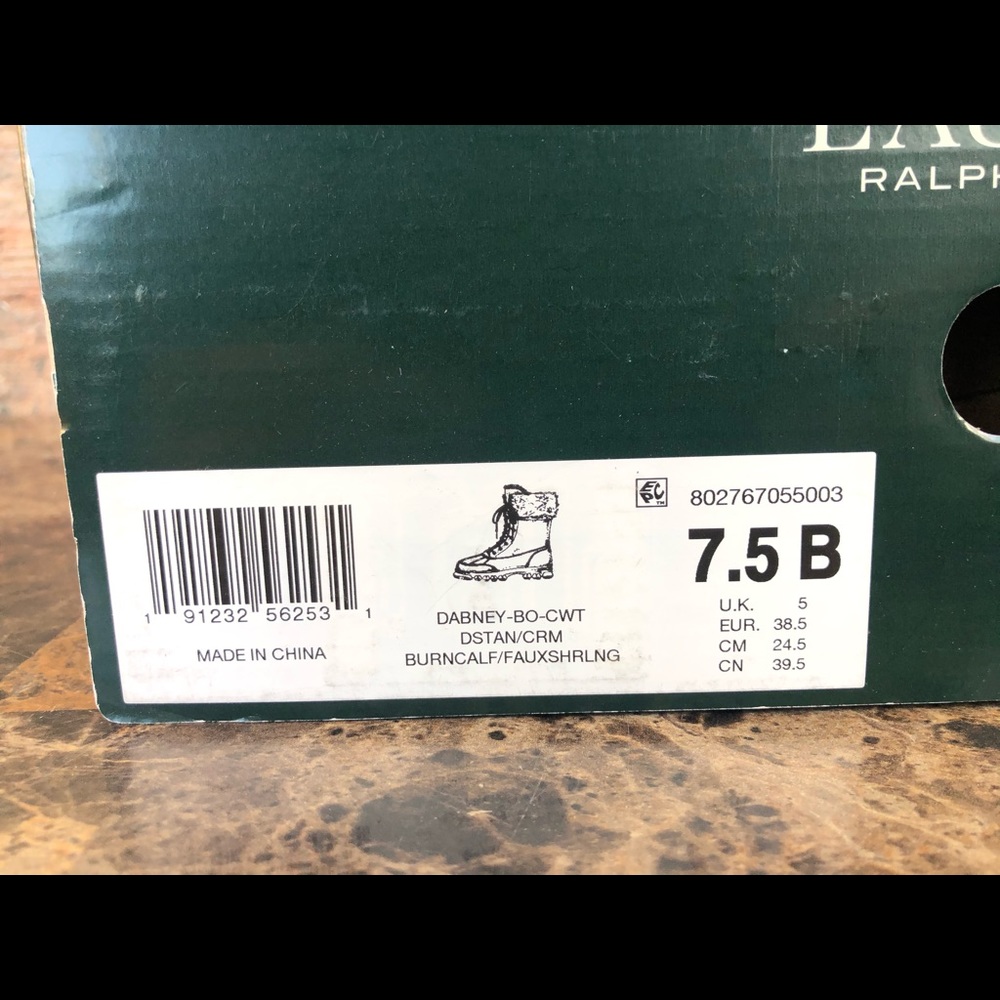 NEW Lauren Ralph Lauren Dabney Cold-Weather boots - Picture 12 of 13